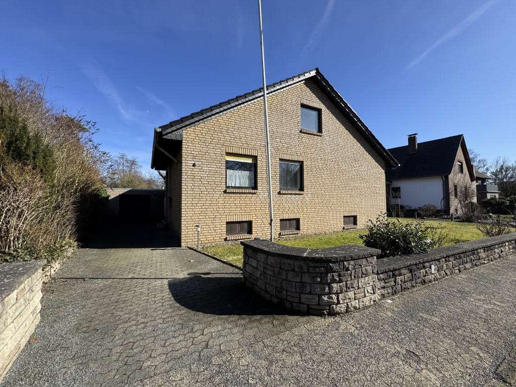 Immobilie in Edemissen - Gut und ruhig gelegener Bungalow in top Lage im Dorfkern von Edemissen - Bild 1