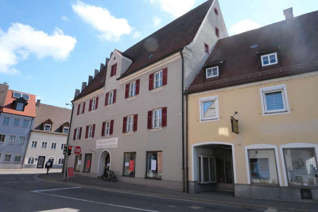 Immobilie in Donauwörth - Ein Stück Stadtgeschichte – Einzigartiges Wohn- und Geschäftshaus  - Bild 0