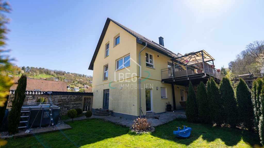 Immobilie in Forchtenberg - Großzügiges Einfamilienhaus mit Galerie, Einliegerpotenzial und vielseitiger Hofanlage - Bild 3