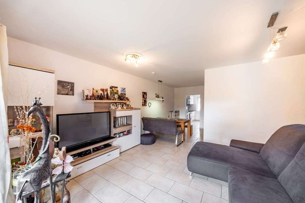 Immobilie in Reichersbeuern - Kensington - Exklusiv - Charmantes Reihenmittelhaus mit idealer Aufteilung – perfekt für Familien. - Bild 2