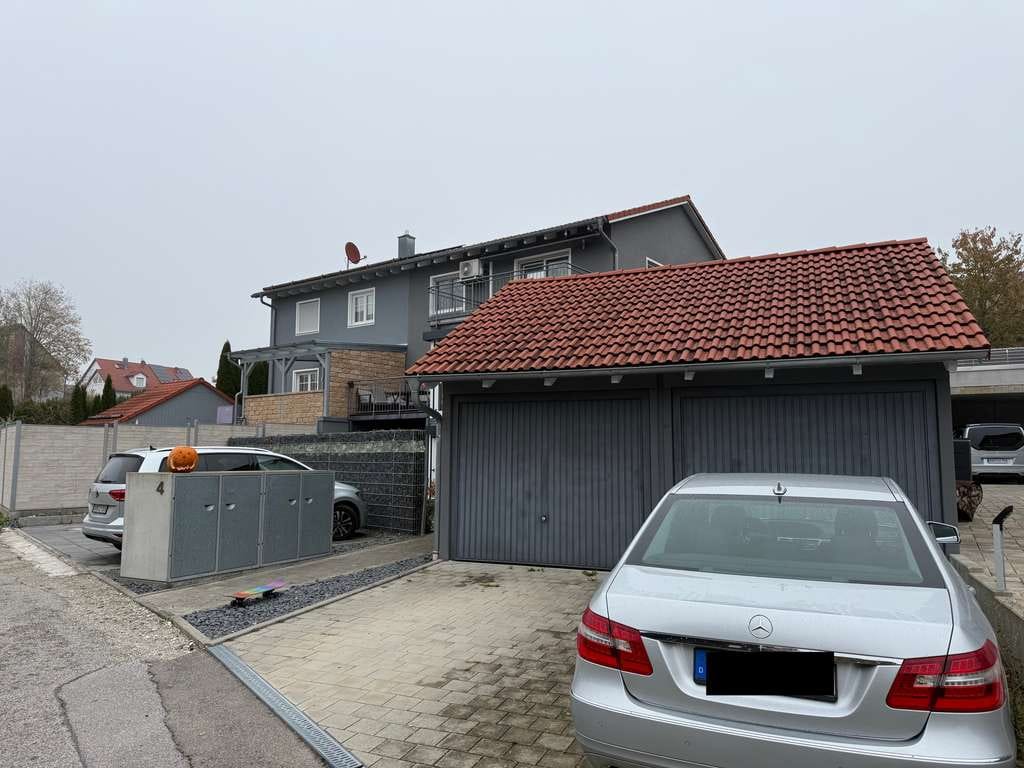 Immobilie in Pfaffenhofen an der Glonn - *LUXURIÖSE DHH mit Energieklasse A in ruhiger Umgebung* - Bild 1
