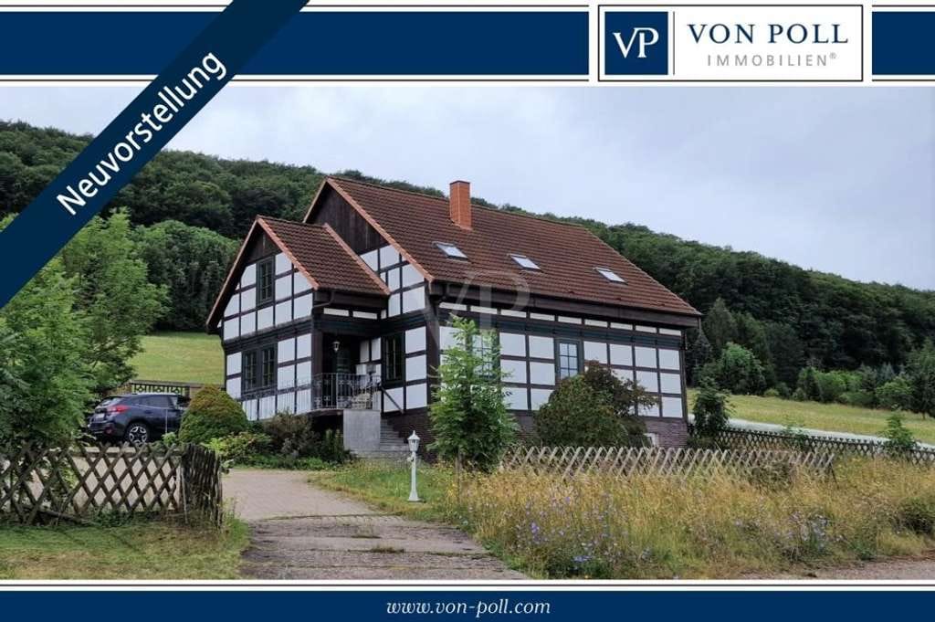 Immobilie in Großlohra - Wunderschönes freistehendes
Fachwerkhaus mit Brockenblick in
Großlohra - mit Erbbaurechtsgrundstüc - Bild 0
