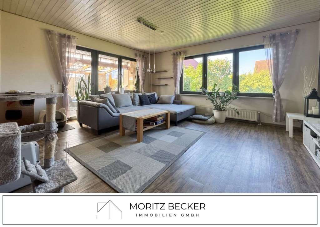 Immobilie in Elze - Wülfingen: Gepflegter Bungalow mit schönem Garten und 2 Garagen! - Bild 3