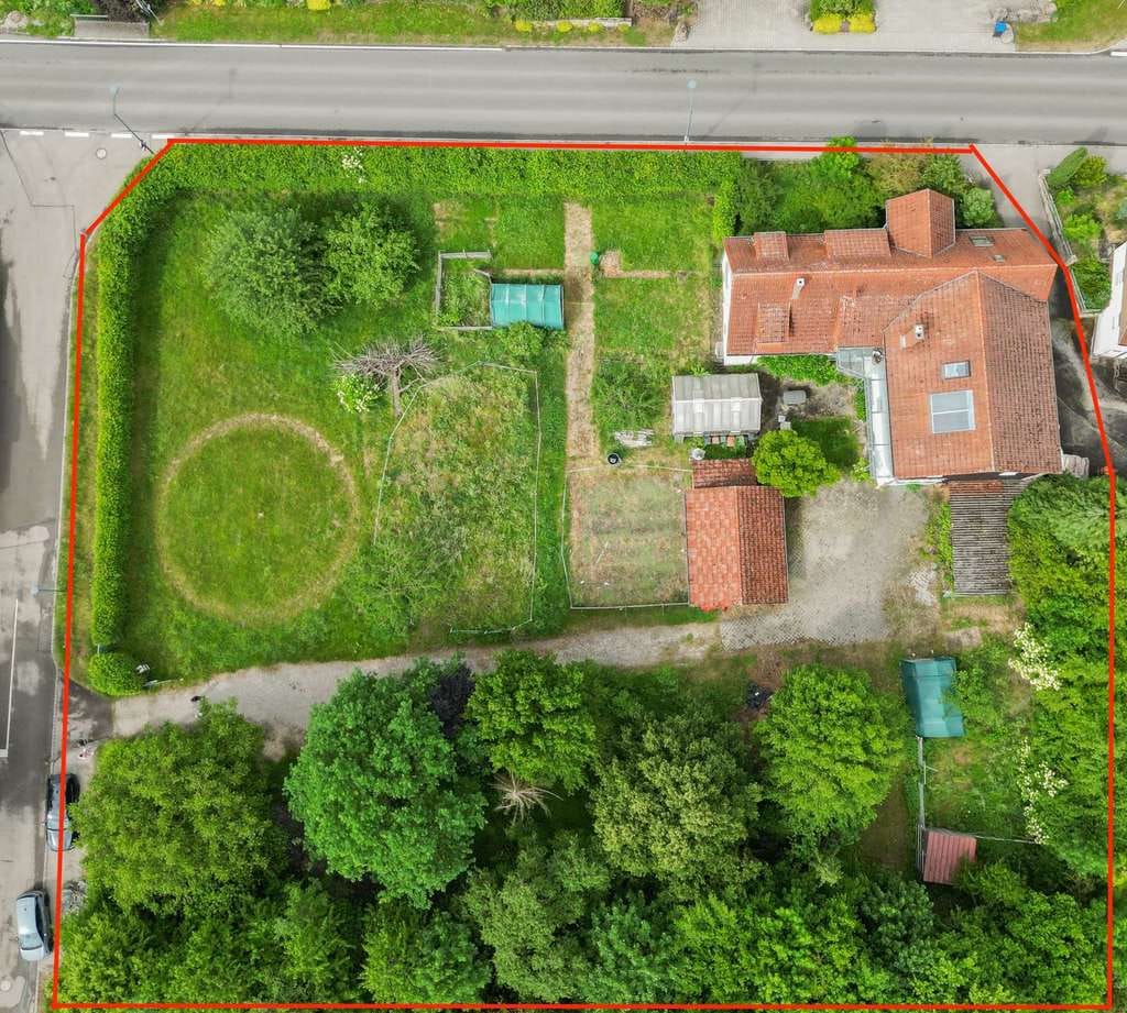 Immobilie in Frankenhardt - Ca. 3.300 m2 Grundstück zur freien Entfaltung! Hier haben Sie Platz für Pferde, Gewerbe, ... - Bild 2