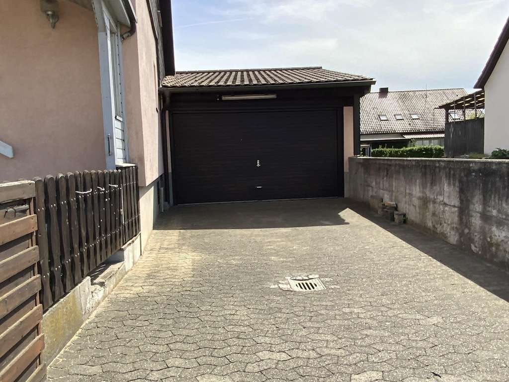 Immobilie in Kösching - Familienfreundliches Haus mit Garten - Bild 4