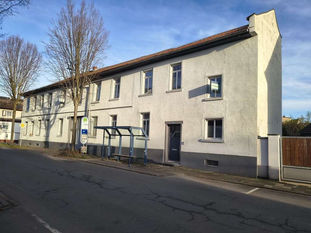 Immobilie in Roßdorf - Liebevolle Sanierung - Ehemaliger Tanzsaal wird Wohnloft mit Bürobereich in früherer Backstube - Bild 1