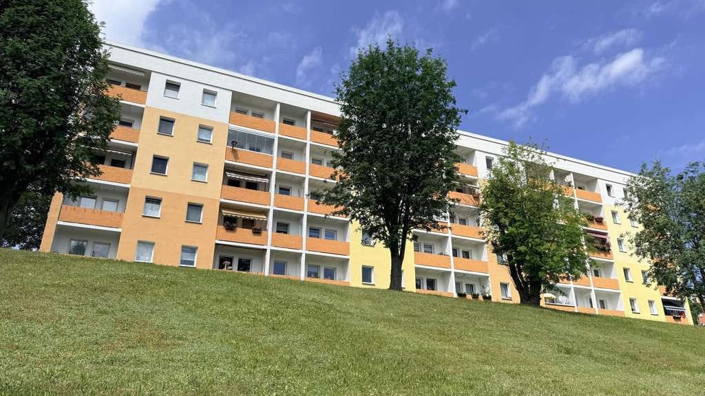 Immobilie in Zschopau - Drei vermietete Wohnungen im Paket - Bild 2
