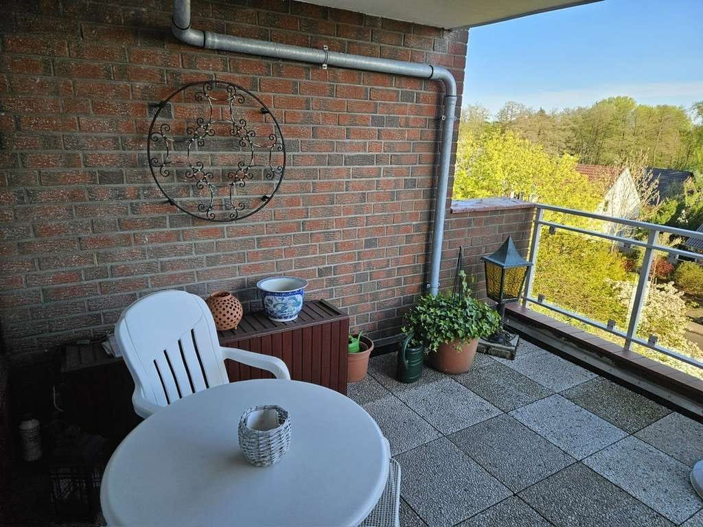 Immobilie in Oststeinbek - Geräumige und helle Eigentumswohnung (unvermietet) zu verkaufen - Bild 0