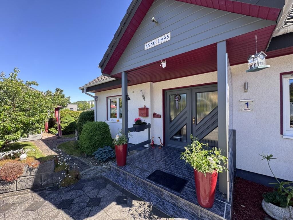 Immobilie in Calden - Einfamilienhaus freistehend in Calden (Westuffeln) - Bild 1