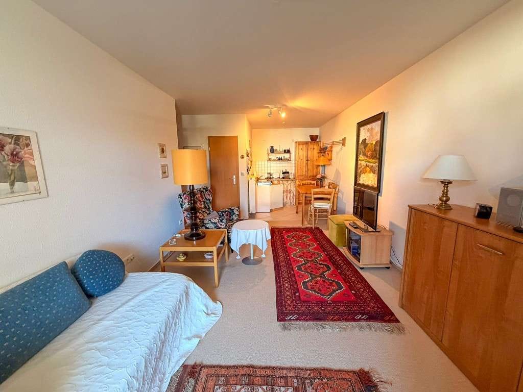 Immobilie in Graal-Müritz - Gemütliche Ferienwohnung mit Balkon, Terrasse und Stellplatz - Bild 3