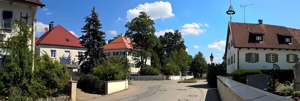 Immobilie in Windach - ★ Attraktiver Bungalow - Grdstck mit 995 m²  ★ - Bild 2