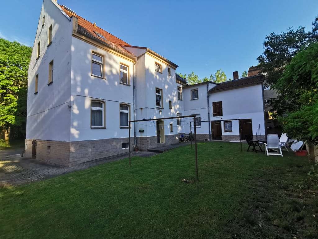 Immobilie in Kriebitzsch - Attraktives Mehrfamilienhaus mit 6 Wohneinheiten in Zechau Thüringen - Bild 1