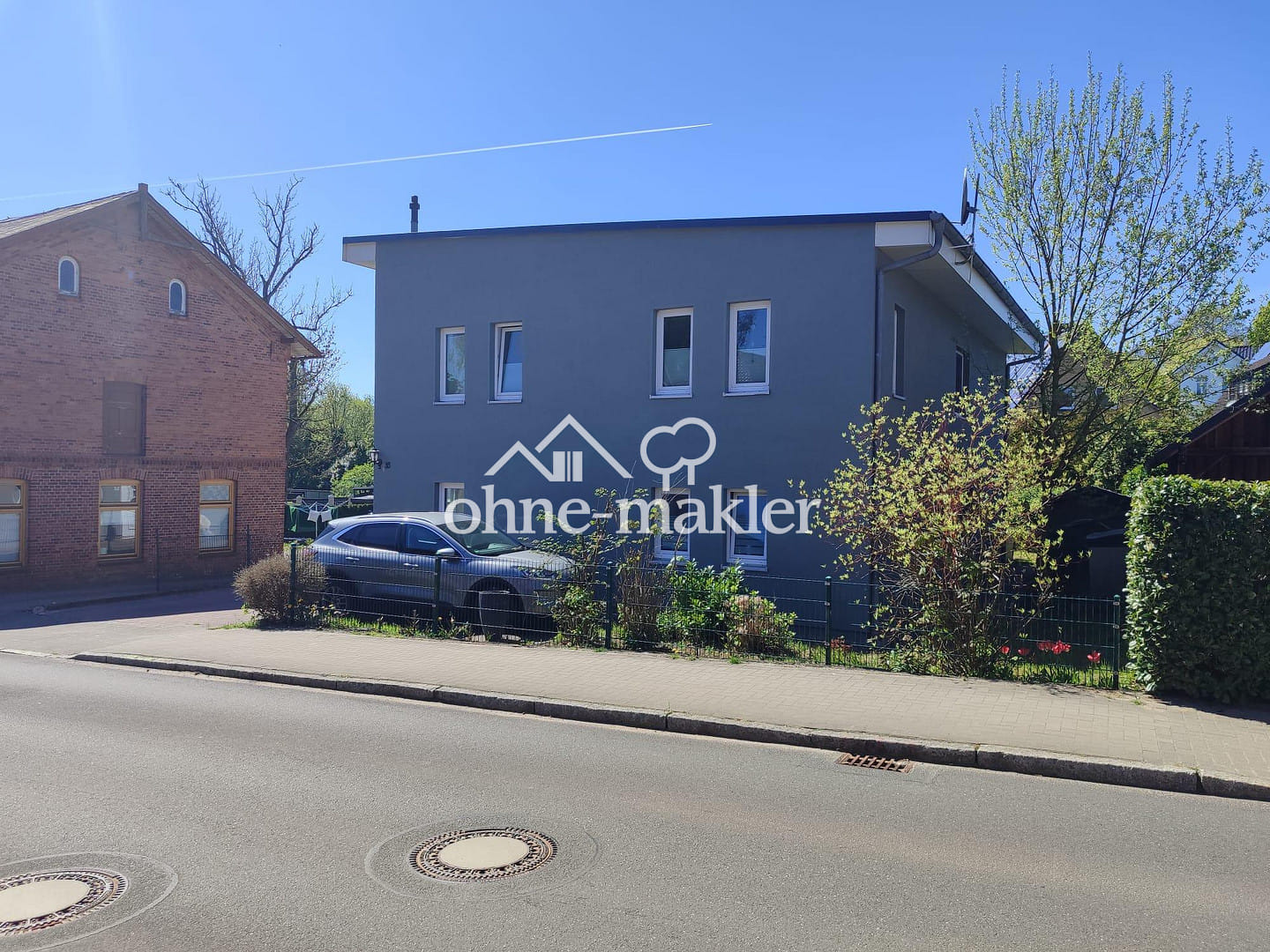 Immobilie in Kellinghusen - Charmantes Zweifamilienhaus mit zwei separaten Wohneinheiten - Bild 1