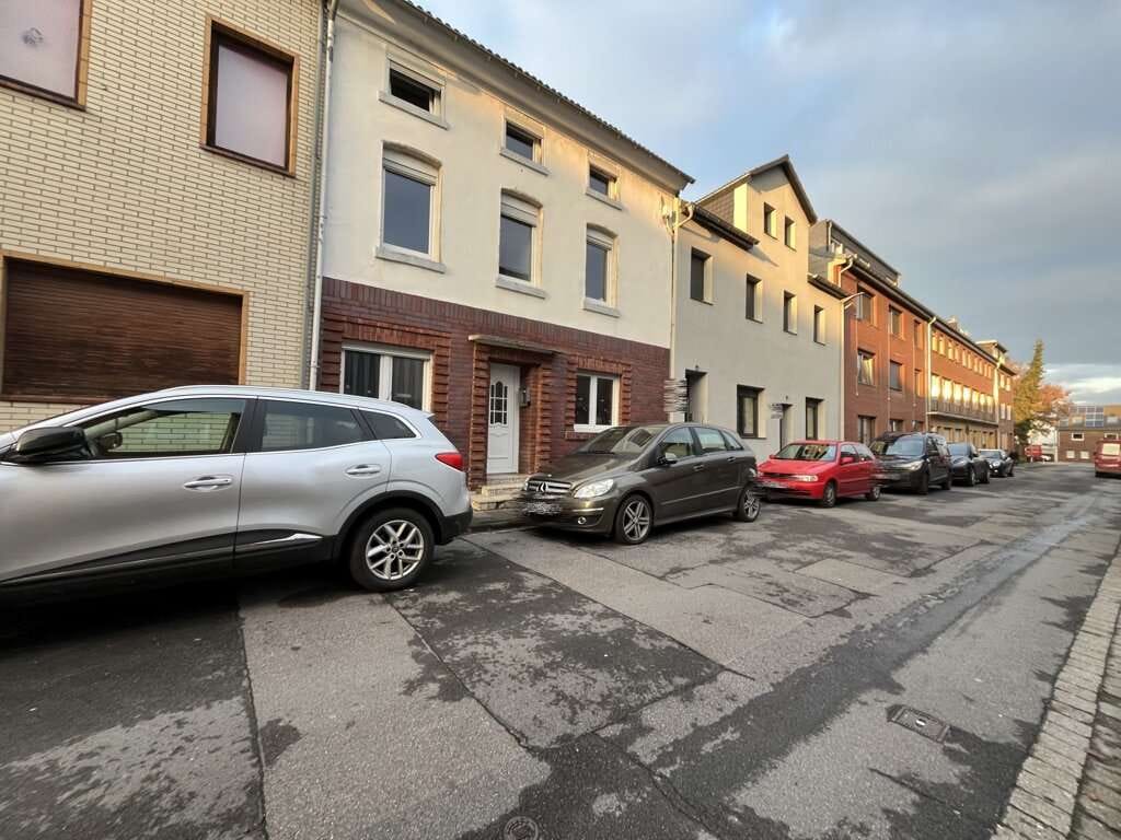 Immobilie in Alsdorf - Einfamilienhaus in verkehrsberuhigter Seitenstraße - Bild 1