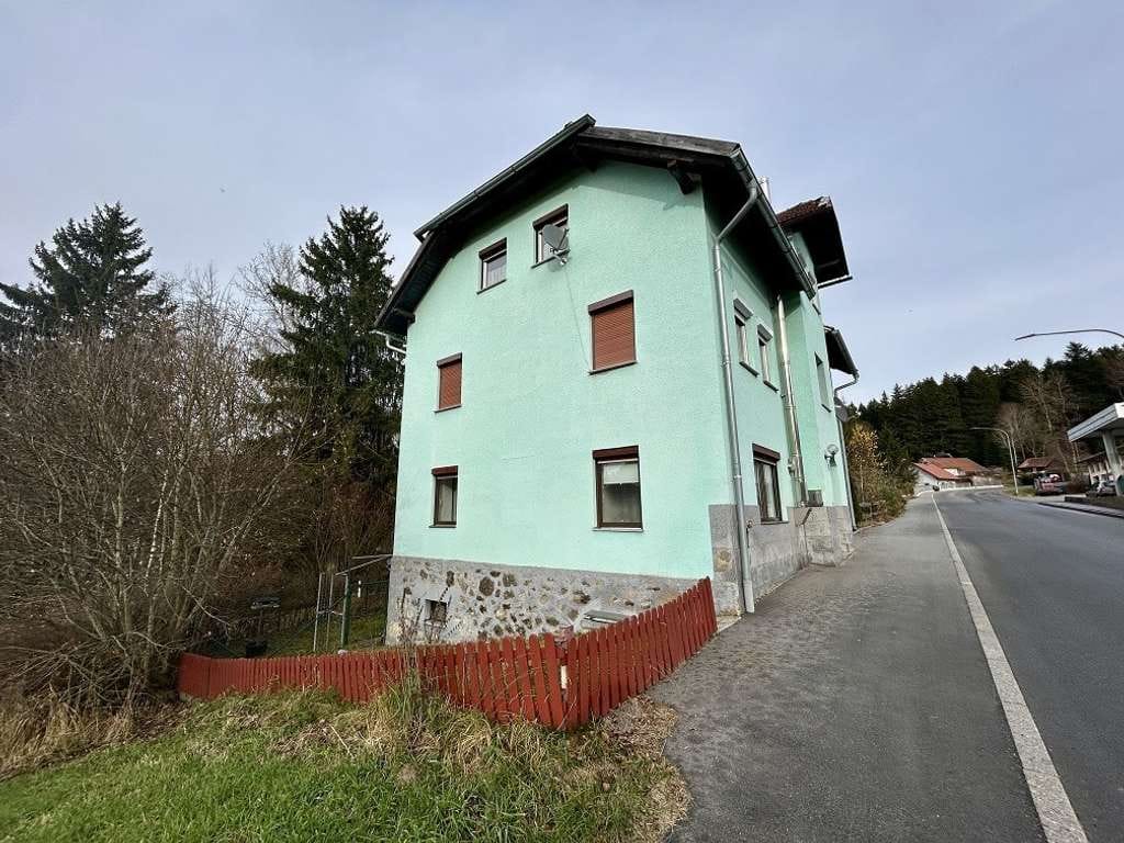 Immobilie in Spiegelau - Großes Einfamilienhaus in 94518 Spiegelau  - Bild 1