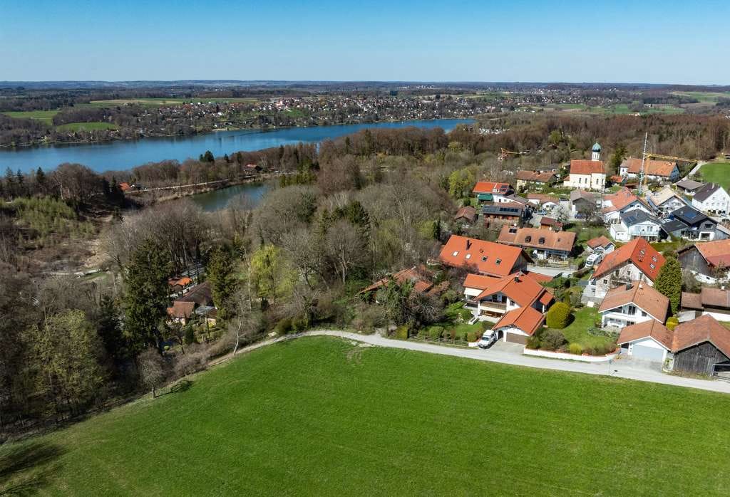 Immobilie in Herrsching am Ammersee - Ruhiges Wohnen in Naturnaher Lage - Rückzugsort mit Weitblick - Bild 2
