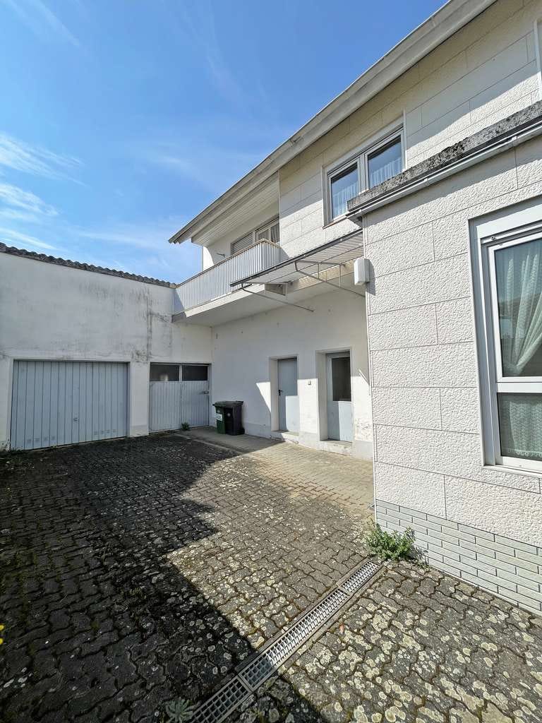 Immobilie in Minfeld - Minfeld: EFH mit Garage, Nebengebäude und Garten - Bild 2