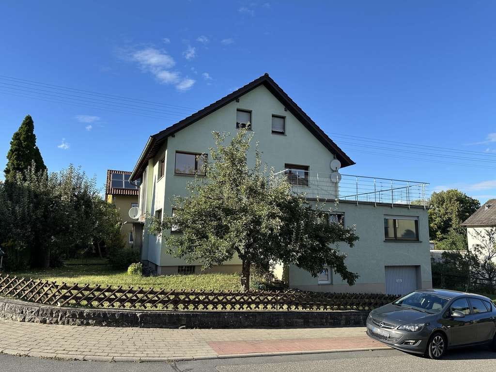 Immobilie in Tauberbischofsheim - Mehrfamilienwohnhaus mit vielseitigem Nutzungspotential in beliebter Wohnlage von Tauberbischofsheim - Bild 3
