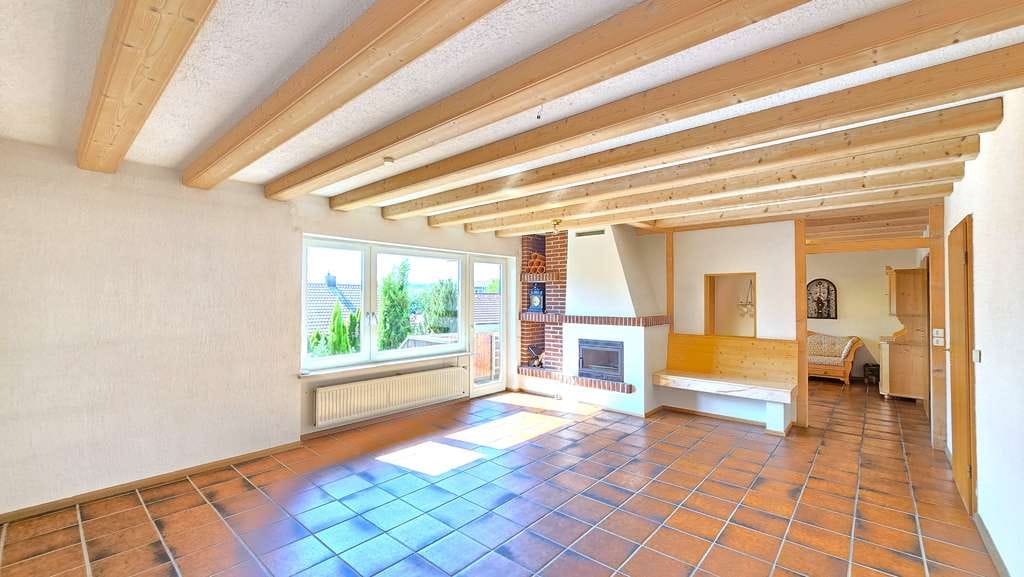 Immobilie in Küssaberg - Attraktives Einfamilienhaus mit Einliegerwohnung in Kadelburg zu verkaufen - Bild 2