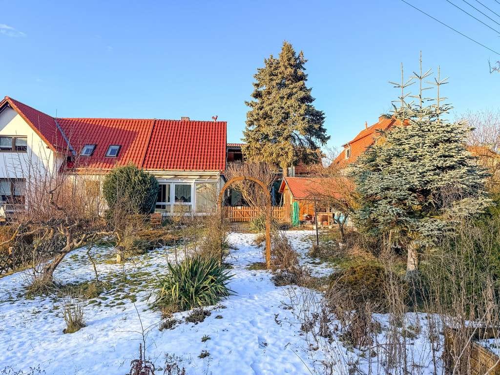 Immobilie in Nottertal-Heilinger Höhen - Viel Platz – charmantes Wohnhaus mit Wintergarten und Loggia - Bild 3