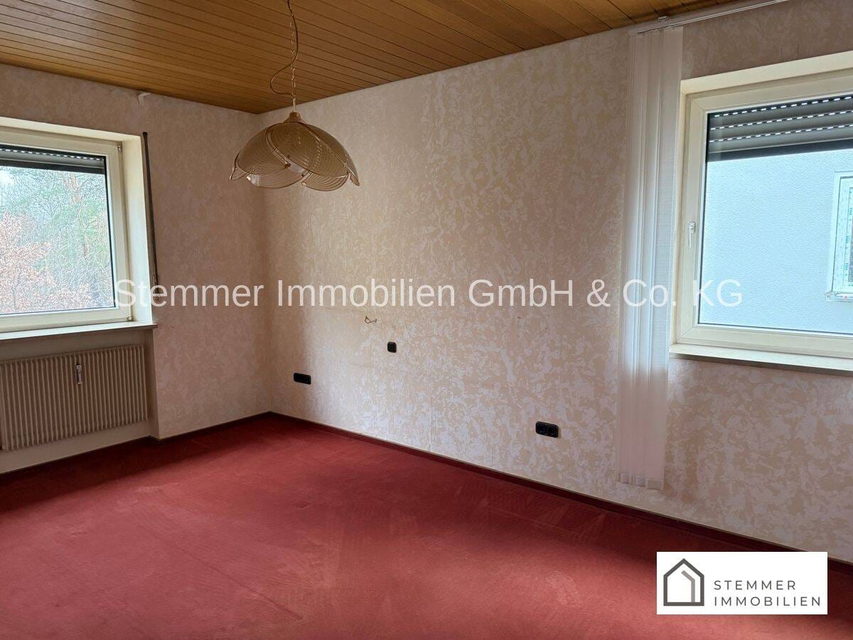 Immobilie in Weiden in der Oberpfalz - Langfristiger Gewerbemietvertrag, 2 leerstehende u. 3 vermietete Wohnungen - Ideal für Investoren - Bild 3