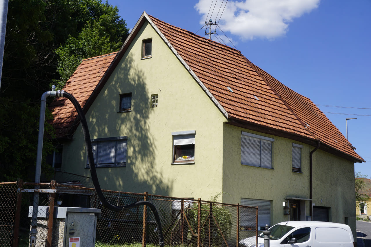 Immobilie in Burladingen - Bauernhaus mit Ausbaureserve wartet auf Sie! Haus, Kauf, Burladingen - Bild 3