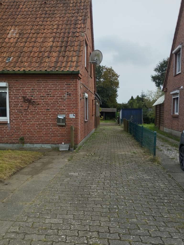 Immobilie in Sankt Michaelisdonn - Doppelhaushälfte mit Ausbaupotenzial – Ideal für kreative Eigenleistungen - Bild 2
