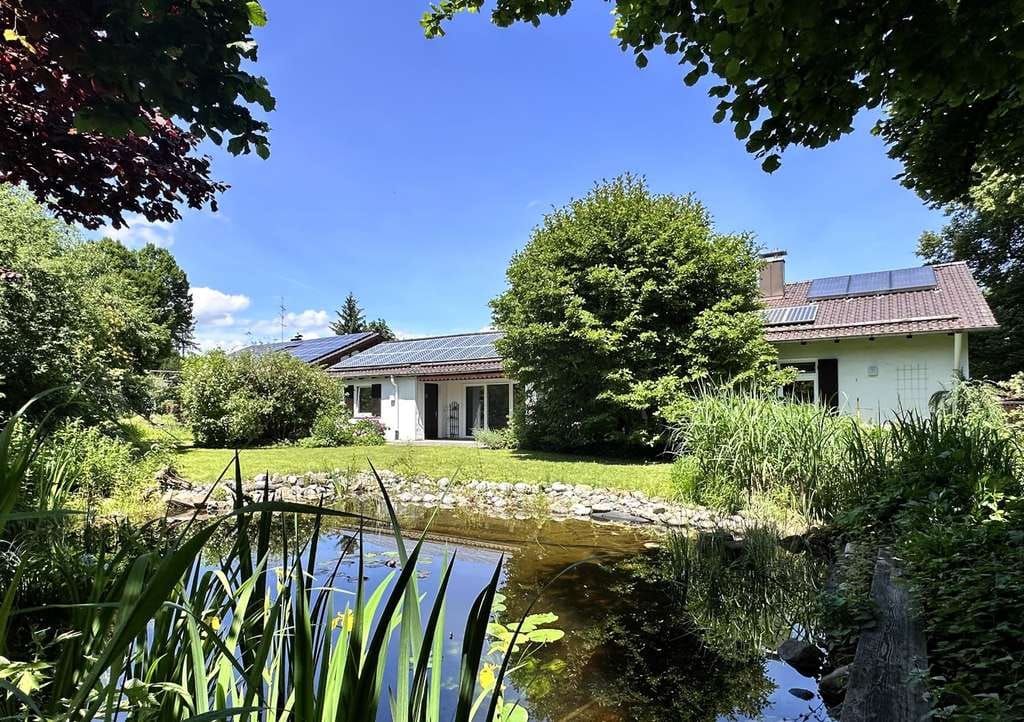 Immobilie in Murnau am Staffelsee - Gepflegtes Mehrfamilienhaus - zentral, großzügig, Wohnen & Arbeiten, Garten, Tiefgarage - Bild 3