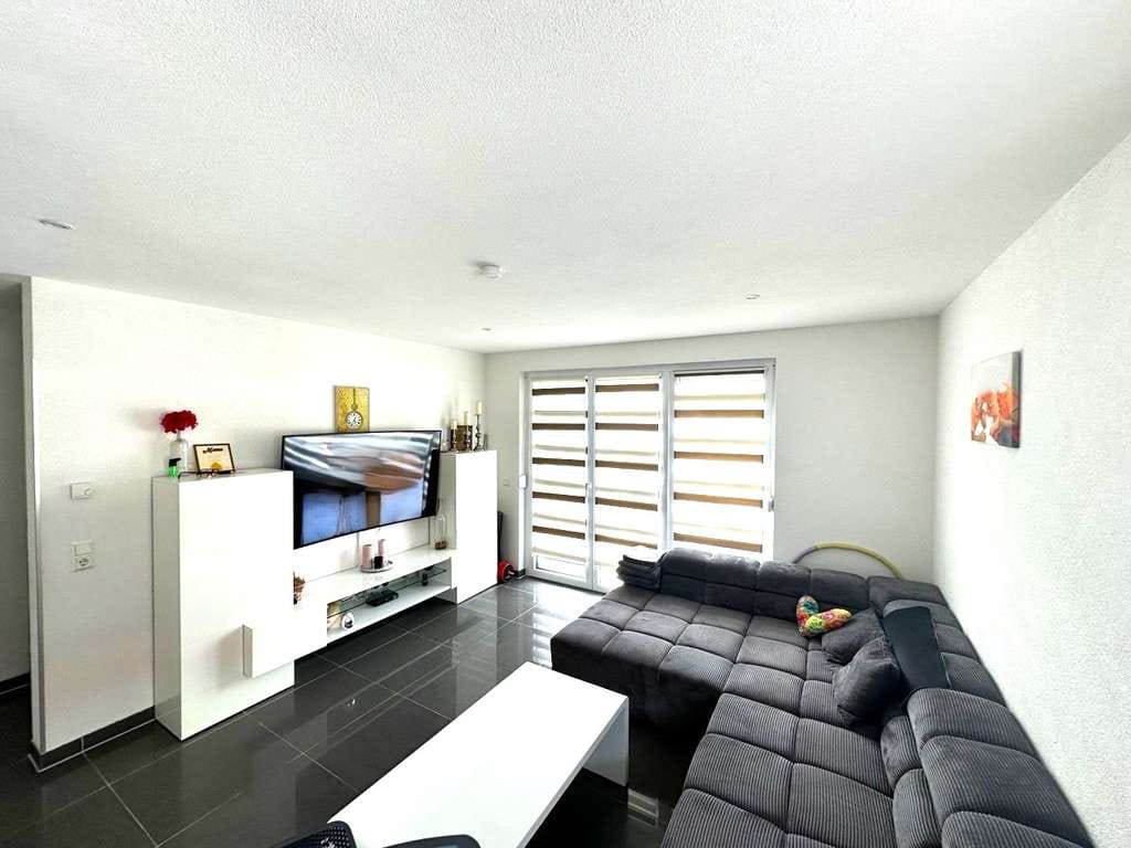 Immobilie in Winden im Elztal - Hochwertiges Einfamilienhaus mit Einliegerwohnung, Doppelgarage und bester Energieeffizienz - Bild 0