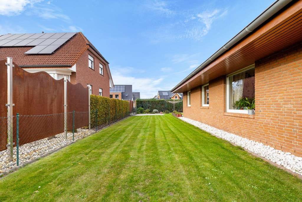 Immobilie in Auhagen - Einfamilienhaus mit Einliegerwohnung, Wintergarten & 2 Kaminen – nahe Steinhuder Meer in Auhagen - Bild 3