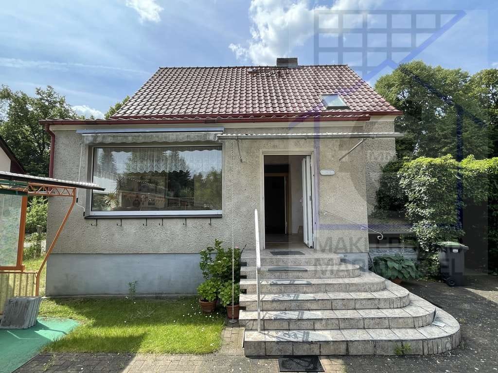 Immobilie in Erkner - NEUER PREIS - SOLIDES VOLLUNTERKELLERTES EINFAMILIENHAUS MIT GROSSEM GRUNDSTÜCK - Bild 2