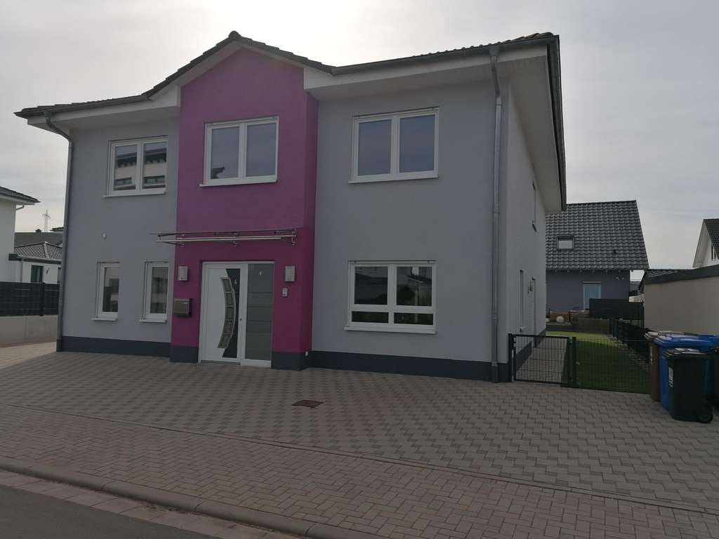 Immobilie in Katzweiler - Großzügiges Einfamilienhaus in ruhiger Wohnlage im Neubaugebiet von Katzweiler *vermietet* - Bild 1
