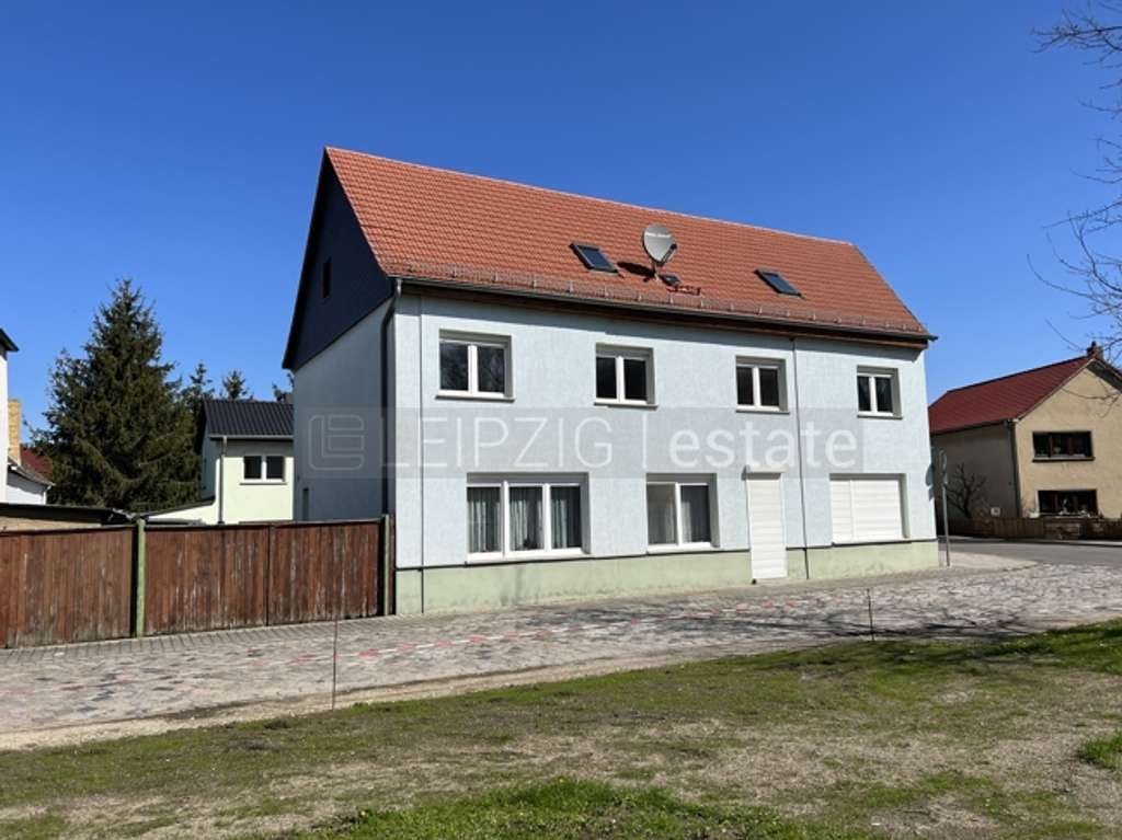Immobilie in Lützen - ländl. Anwesen, Teilvermietet, 5 WE + 107qm Gewerbefl. 817,- Euro/m²,  JNKM über 40T€ mgl.! - Bild 4