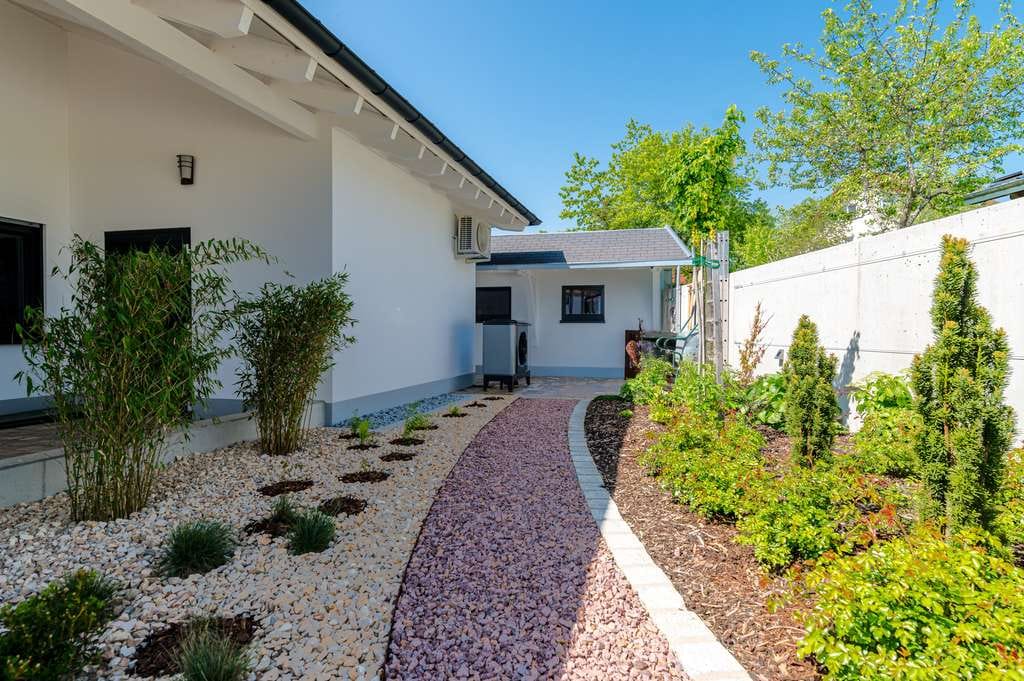 Immobilie in Wutach - Provisionsfrei: Bungalow 2022 mit Smart Home, Wärmepumpe & A+ - Bild 4