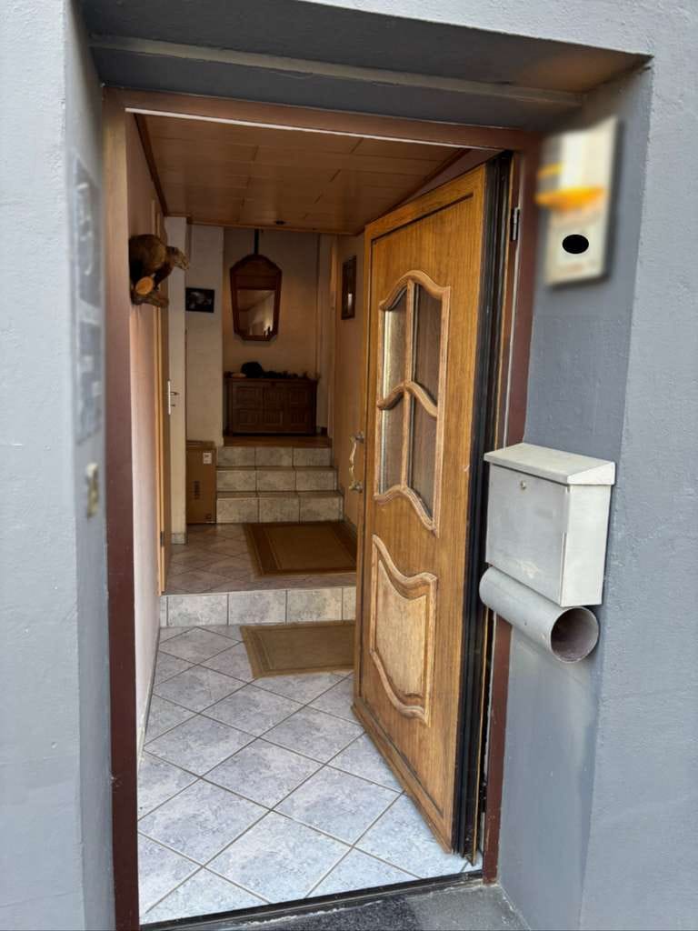 Immobilie in Kaisersesch - Gemütliches Einfamilienhaus mit viel Potenzial zur Selbstverwirklichung in Kaisersesch - Bild 1