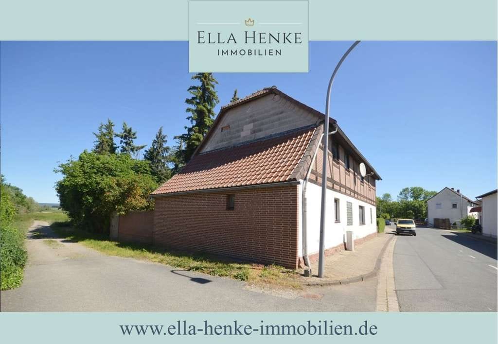Immobilie in Uehrde - Freistehendes Bauernhaus zum Modernisieren in idyllischer Feldrandlage... - Bild 0