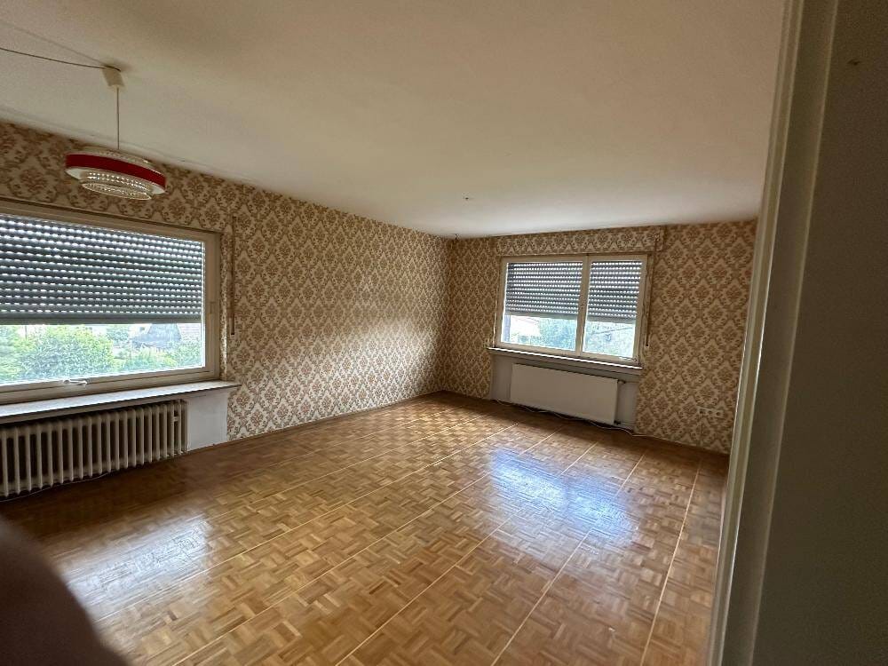 Immobilie in Neubrunn - Vielfältige Möglichkeiten für Familien und Handwerker - Bild 4