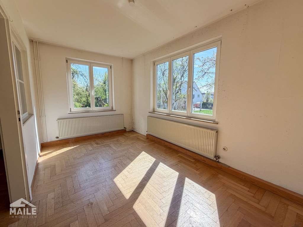 Immobilie in Steinenbronn - Sonniges Einfamilienhaus auf 1600 qm Grundstücksfläche mit viel Potenzial! - Bild 3