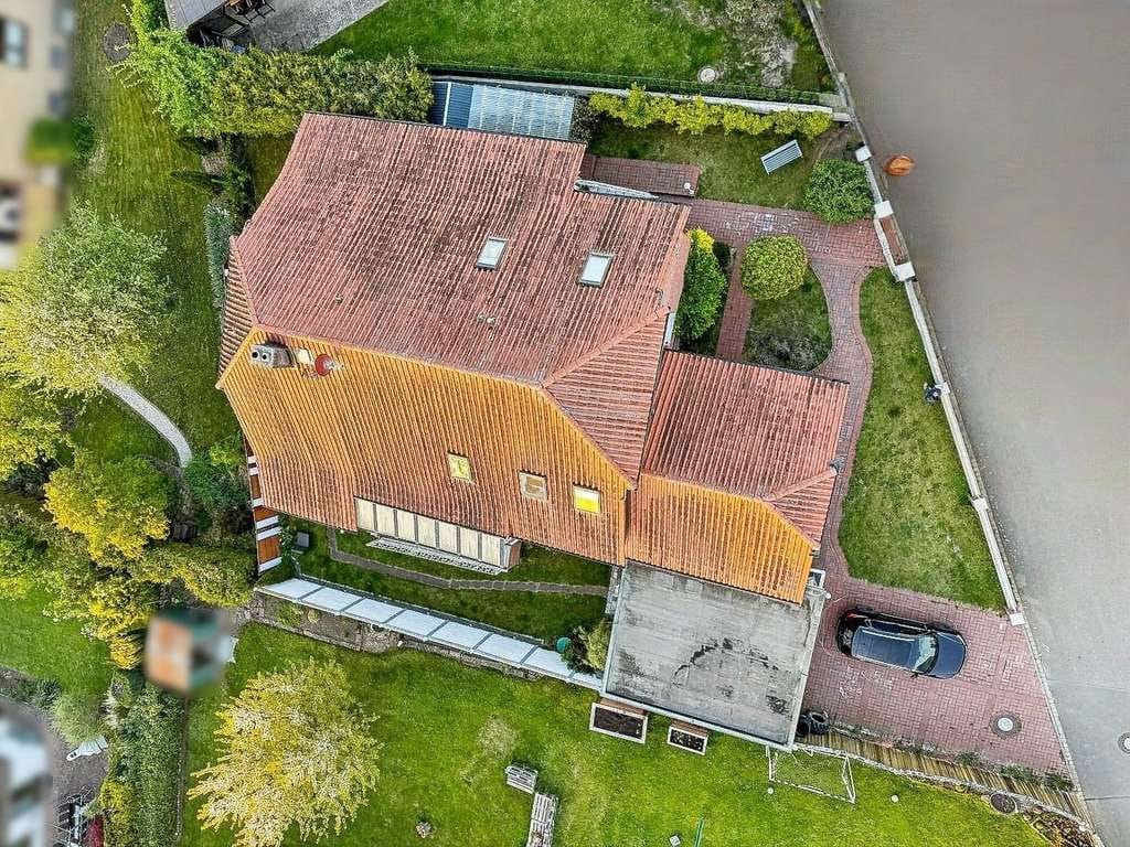Immobilie in Schöppenstedt - Große Familien aufgepasst: Vielseitiges Einfamilienhaus mit Ausbaureserve in Schöppenstedt - Bild 1