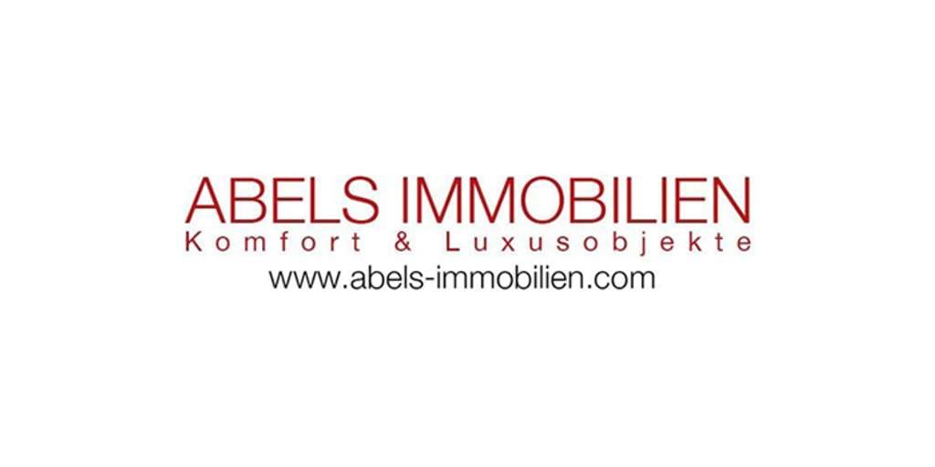 Immobilie in Oberstdorf - Oberstdorf, sehr schöne Dachgeschosswohnung " toller Ausblick " mit sehr viel Charme " - Bild 0