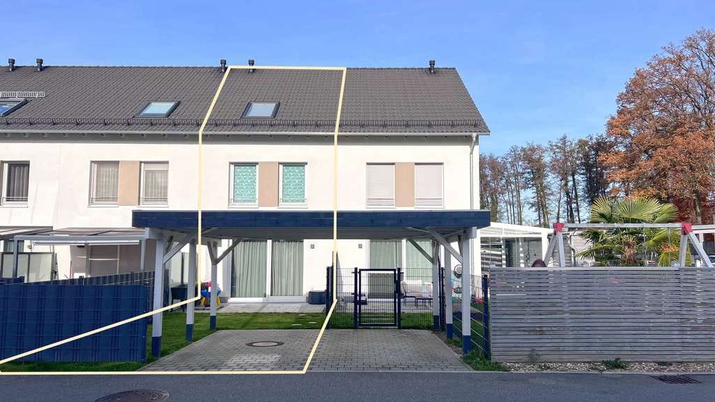 Immobilie in Meckenbeuren - Modernes Reihenmittelhaus aus 2018 mit 5 Zimmern und Carport in Meckenbeuren - Bild 4