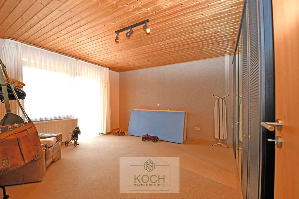 Immobilie in Loxstedt - Großes 1-2 Familienhaus mit großem Grundstück in Loxstedt-Hahnenknoop - Bild 4
