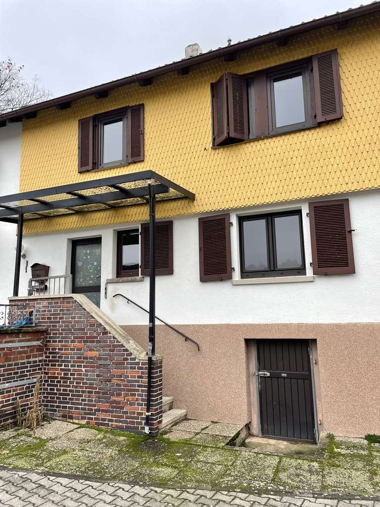 Immobilie in Brombachtal - SANIERUNG Komplett erforderlich Sommerangebot on Top ca. 7300 Qm Wiese und Ackerfläche - Bild 0
