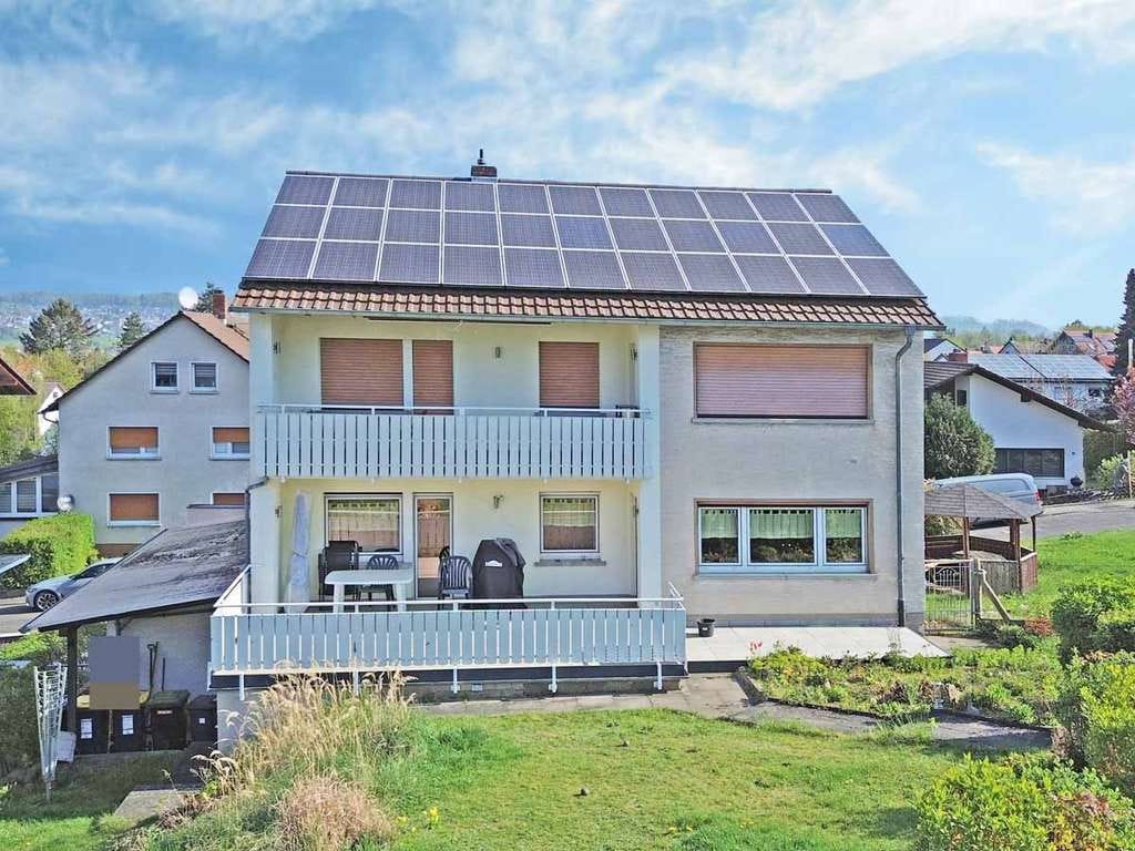 Immobilie in Gießen - Attraktive Investitionsmöglichkeit – Zweifamilienhaus mit Potenzial - Bild 2