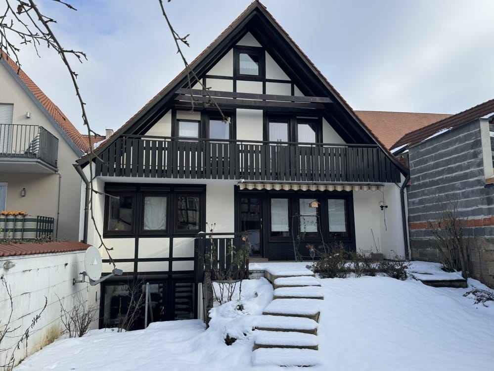 Immobilie in Ebern - Zentral gelegenes Einfamilienhaus in der Eberner Altstadt - Bild 2