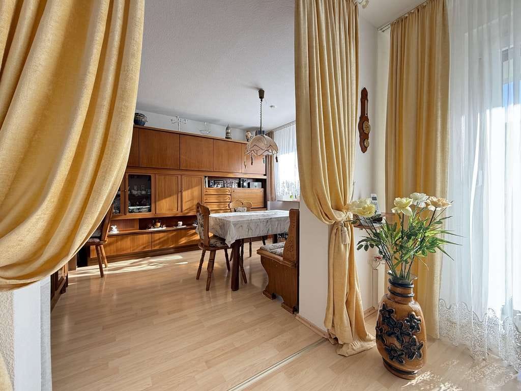Immobilie in Oberderdingen - Attraktive Wohnung in Oberderdingen mit Aufzug, Balkon und Top-Raumaufteilung - Bild 3