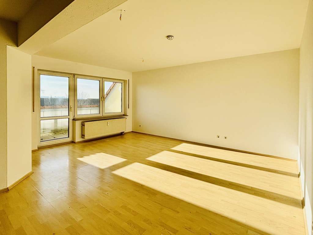 Immobilie in Crailsheim - Wohnkomfort pur: 2-Zimmer-Wohnung mit Südbalkon... - Bild 1