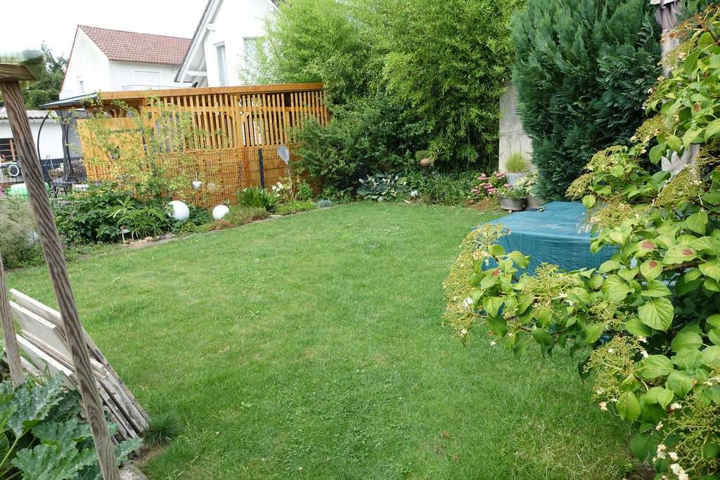 Immobilie in Hasselroth - Bahnhofsiedlung: großzügiges Dreifamilienhaus in feinster Lage - Bild 3