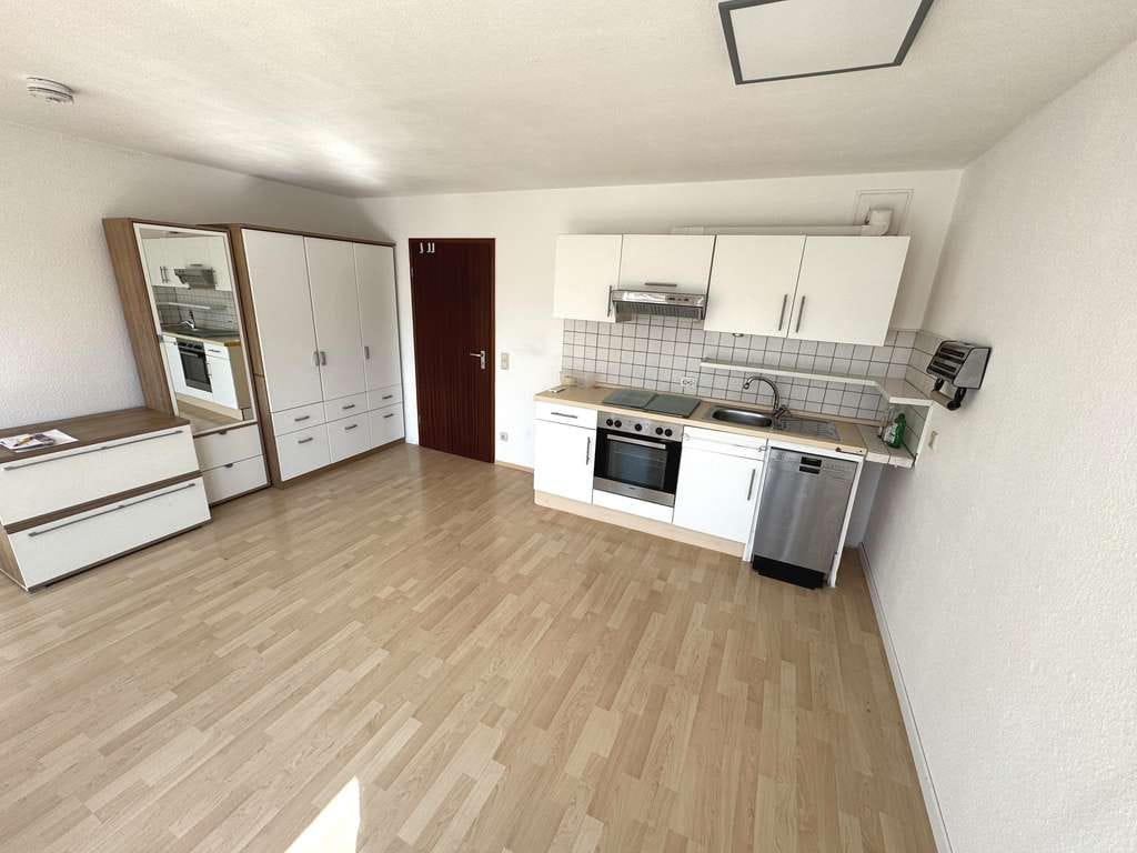Immobilie in Frickenhausen - 1-Zimmer-Apartment  - Bild 2
