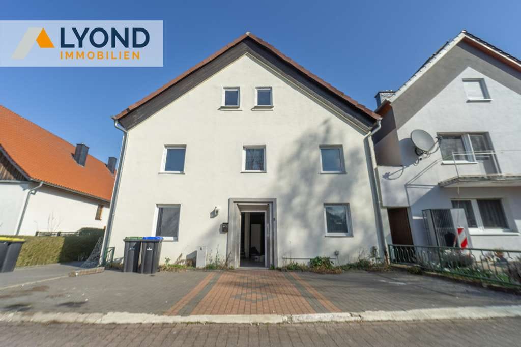 Immobilie in Warburg - Platzwunder für Großfamilien – 12 Zimmer, 3 Etagen, viele Möglichkeiten! - Bild 0
